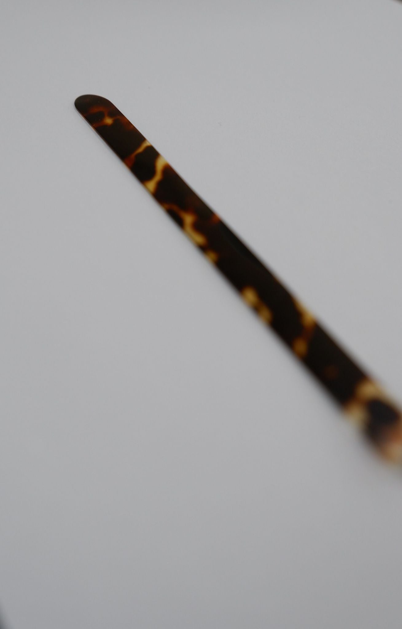OP300 Turtoise Shell Oud Pick