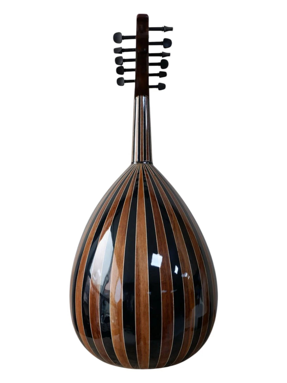 Smyrna Oud Spruce
