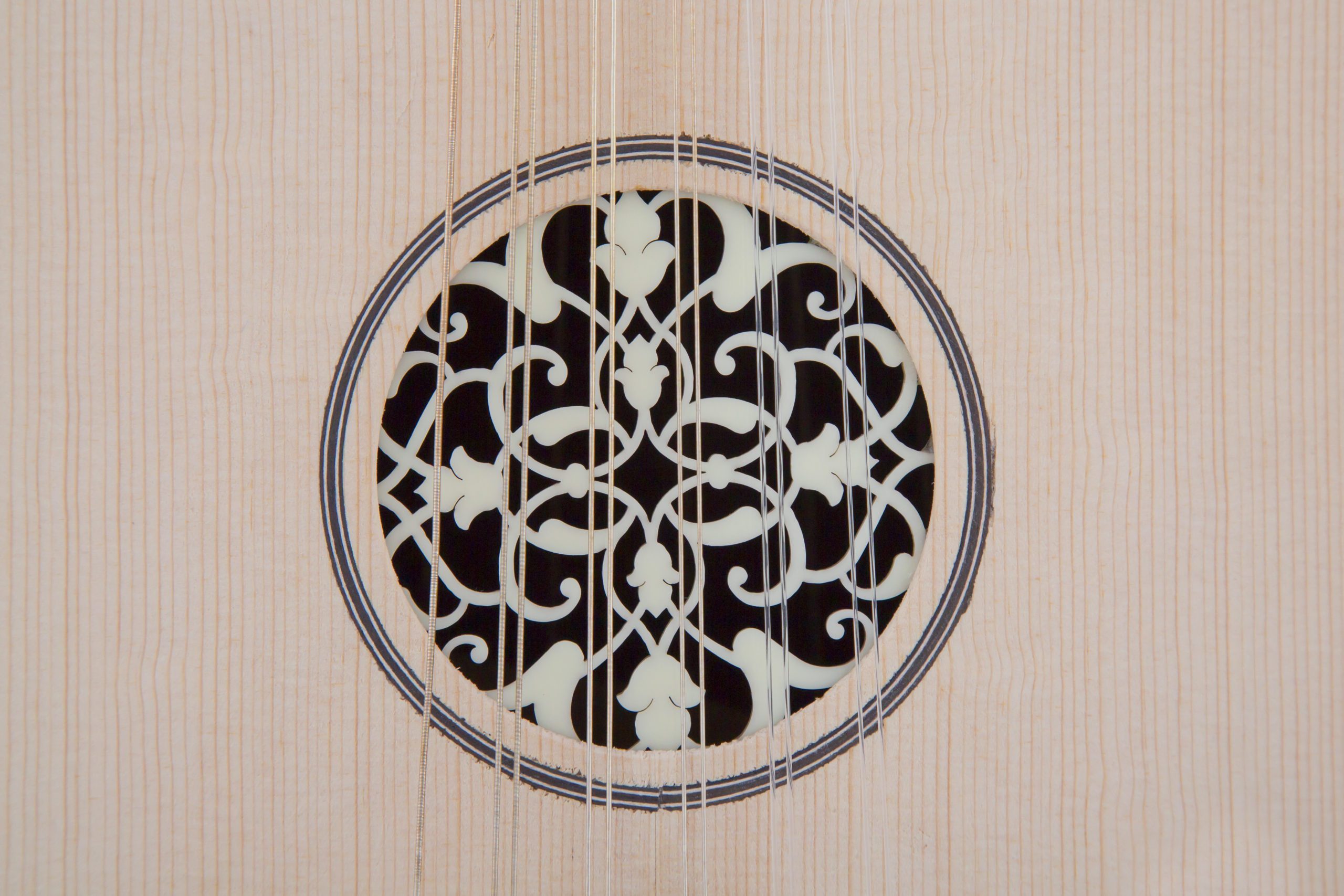 BL100 Mahogany/Walnut Oud